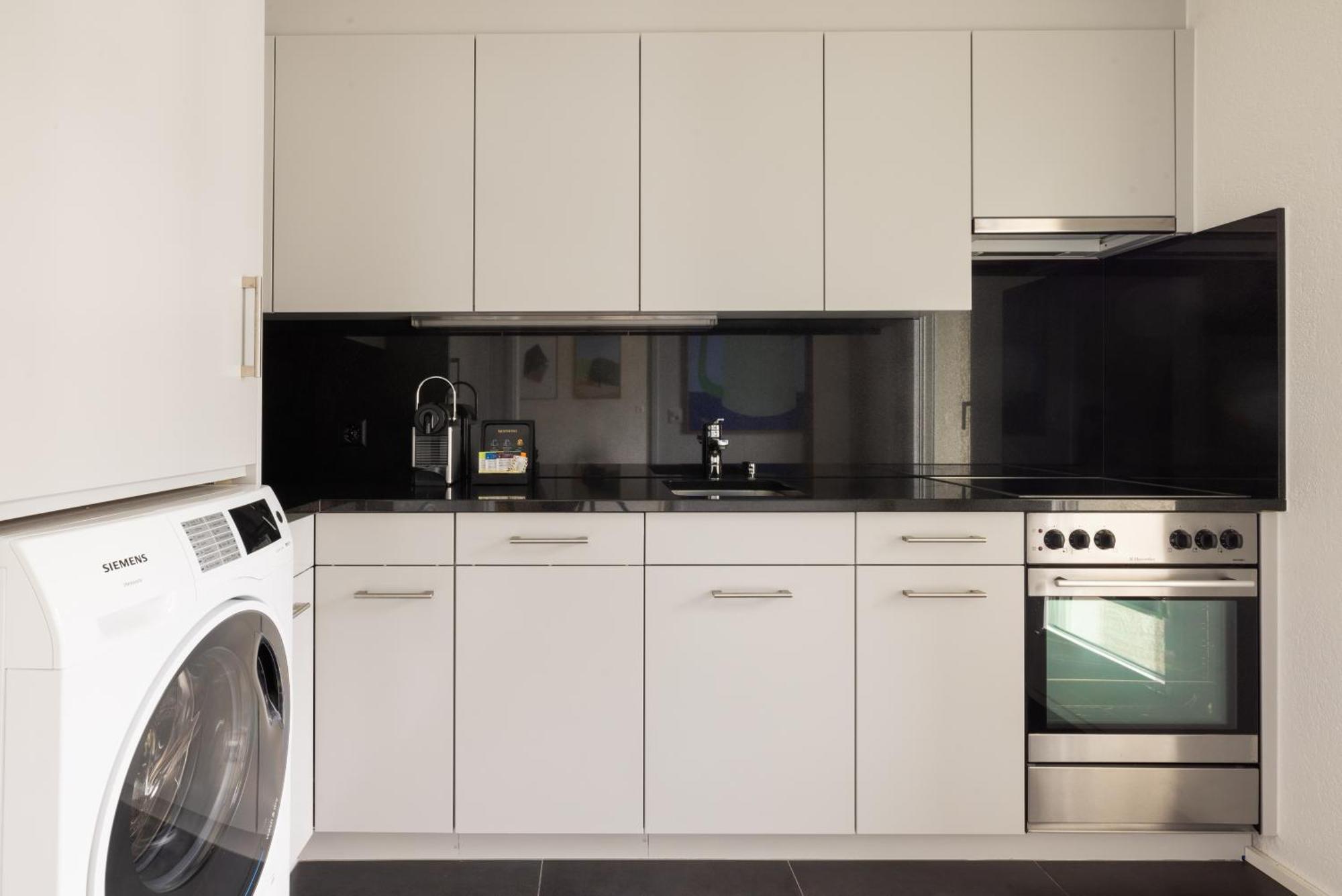 Ema House Serviced Apartments Aussersihl Цюрих Екстер'єр фото